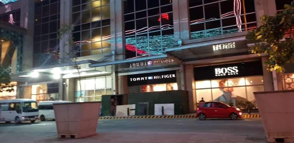 Cozyvilla At 81 Newport Blvd Walk To Naia T3 Marriott & Resorts World Casino & Newport Mall For 5 Pax Free Parking!!!! Pasay Eksteriør bilde