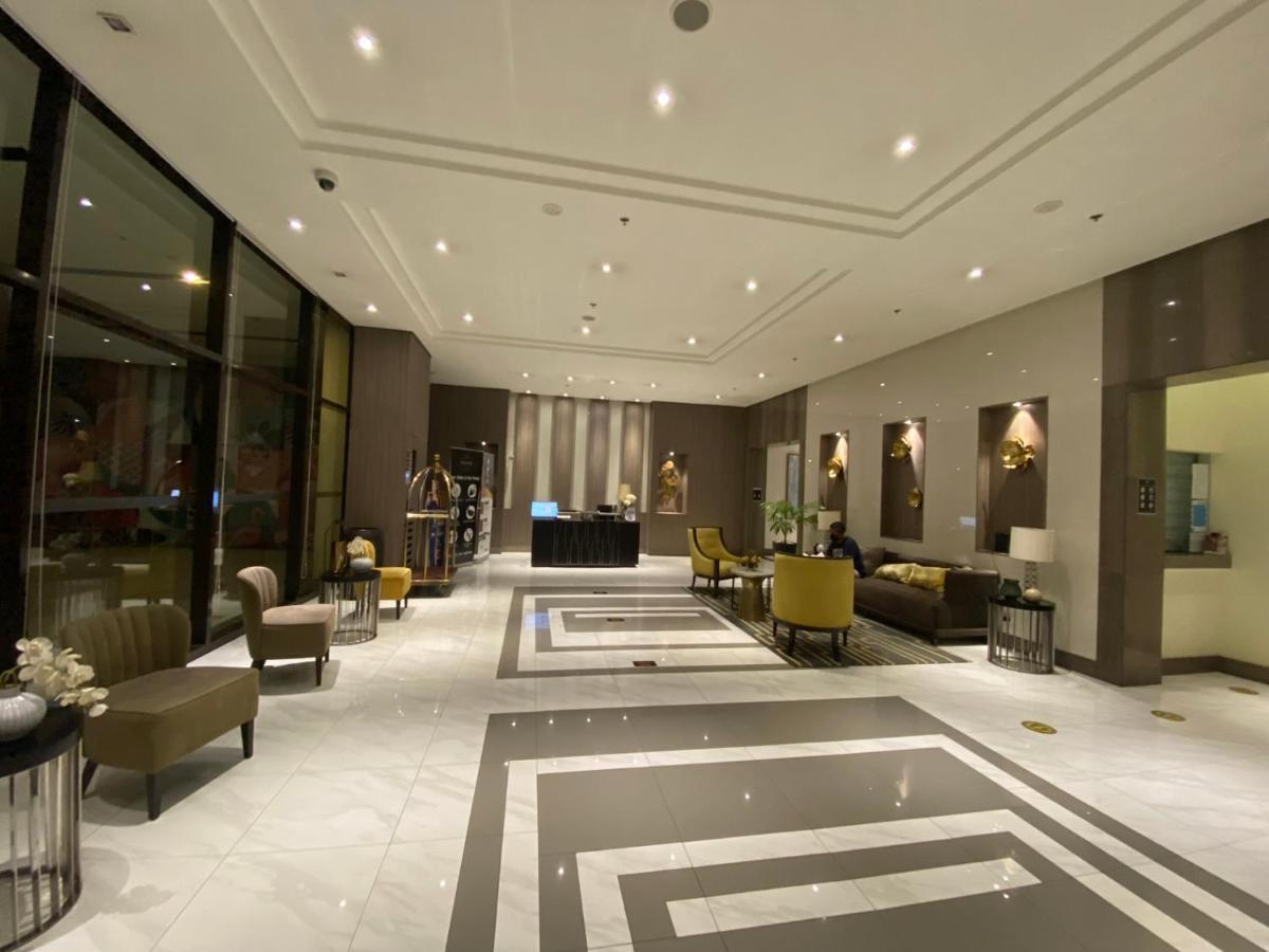 Cozyvilla At 81 Newport Blvd Walk To Naia T3 Marriott & Resorts World Casino & Newport Mall For 5 Pax Free Parking!!!! Pasay Eksteriør bilde